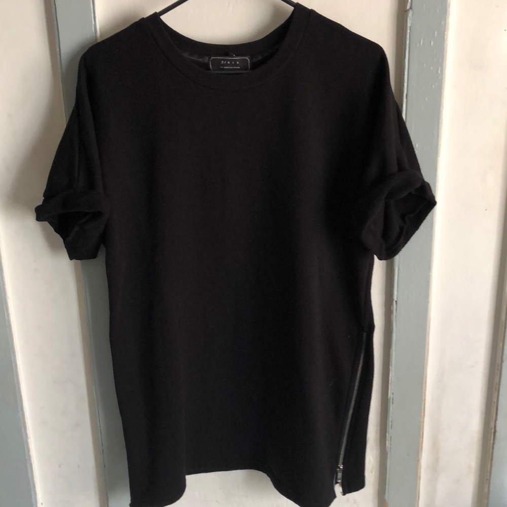 Forever 21 Black T-shirt with side zippers